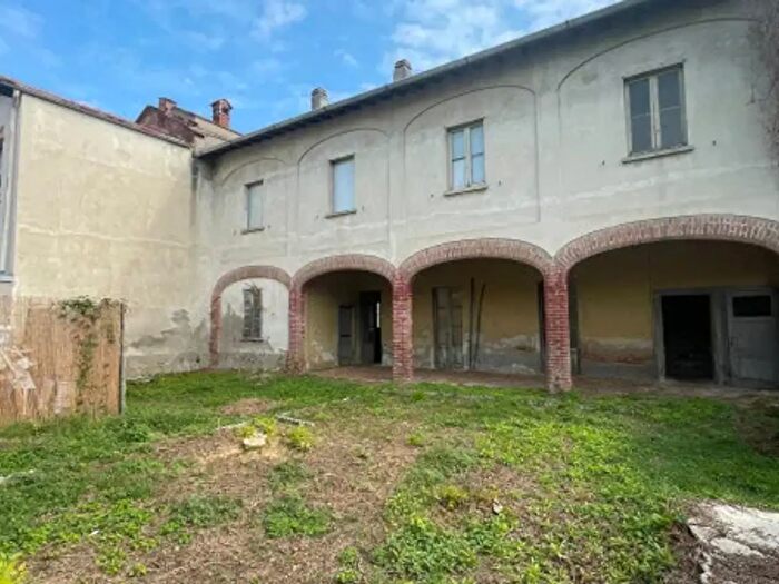 Casa con 5 locali in vendita in Via Crocefisso, Giussano
