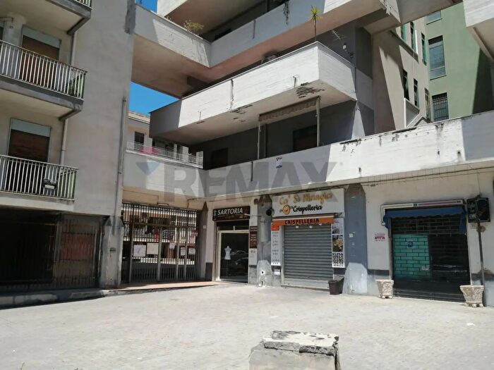 Appartamento quadrilocale in vendita in Via Termini, Lentini