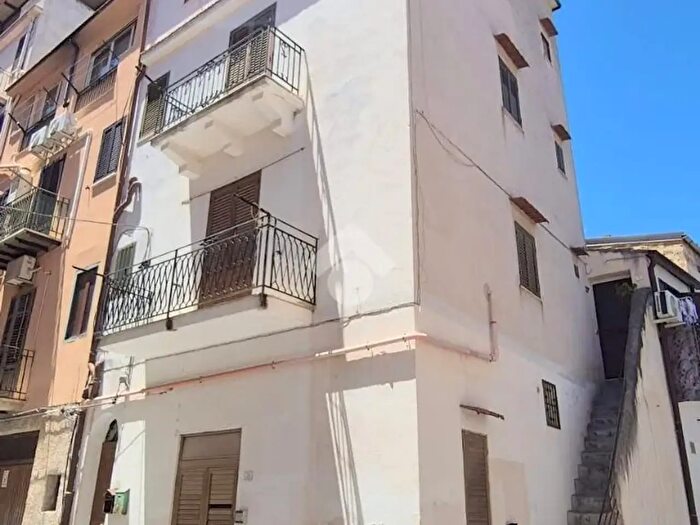 Appartamento monolocale in vendita in Via Vespri, Altofonte