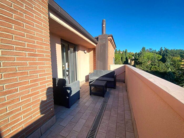 Appartamento trilocale in affitto in Via Antonino Caponnetto, Villa Severi Cappuccini, Arezzo