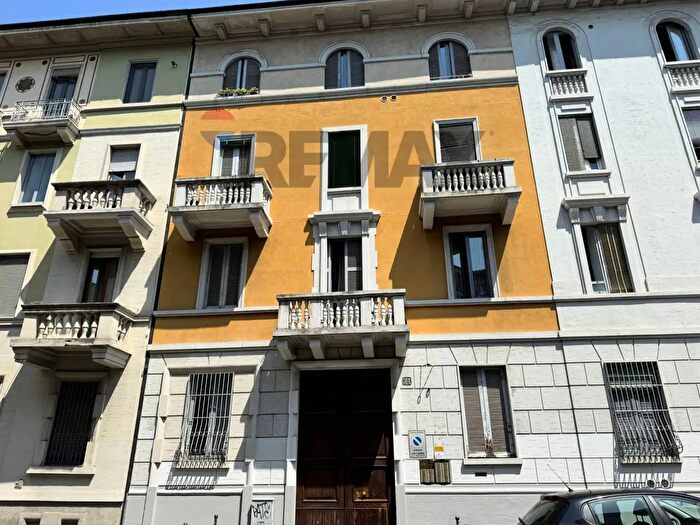 Appartamento bilocale in vendita in Via Giulio Carcano, Milano