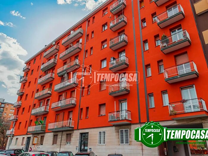 Appartamento bilocale in vendita in Via Milano, Cesano Boscone