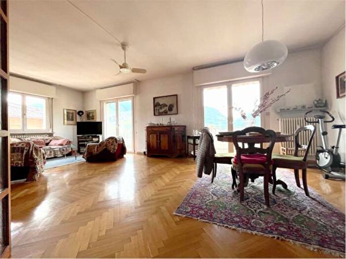 Appartamento con 5 locali in vendita in Via Cervara, Trento