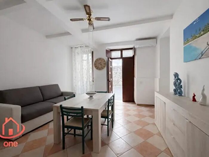 Appartamento trilocale in vendita in Via Cristoforo Colombo, Castellabate