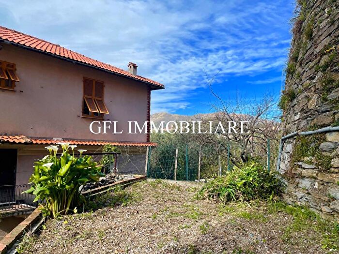 Appartamento bilocale in affitto in Via Roma, Centro, Uscio