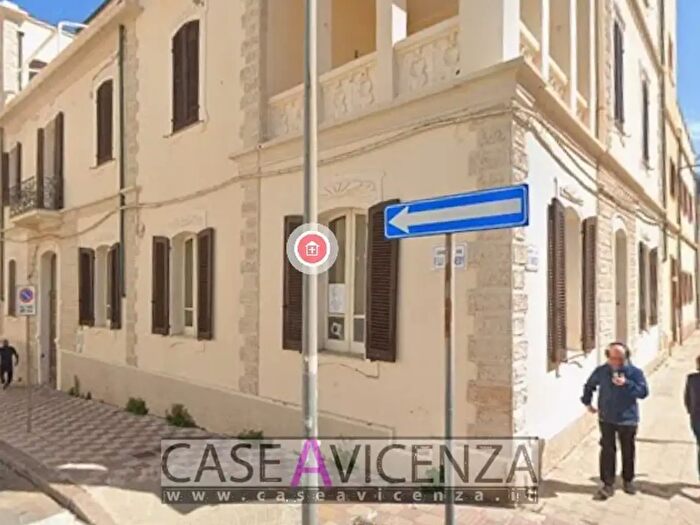 Appartamento con 5 locali in vendita in Via Fratelli Kennedy, Alghero