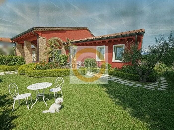 Casa con 6 locali in vendita in Cittadella