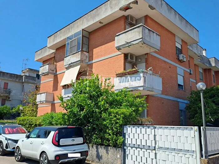 Appartamento trilocale in vendita in Via Badino Vecchia, Terracina