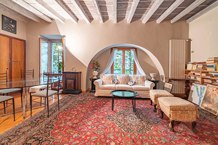 Appartamento bilocale in vendita in Via Amerigo Vespucci, Milano