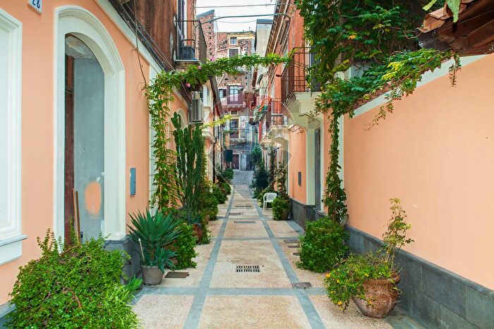 Appartamento monolocale in vendita in Via Santa Caterina, Catania