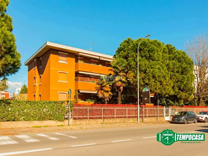 Appartamento trilocale in vendita in Via Quintino Sella, Busto Arsizio