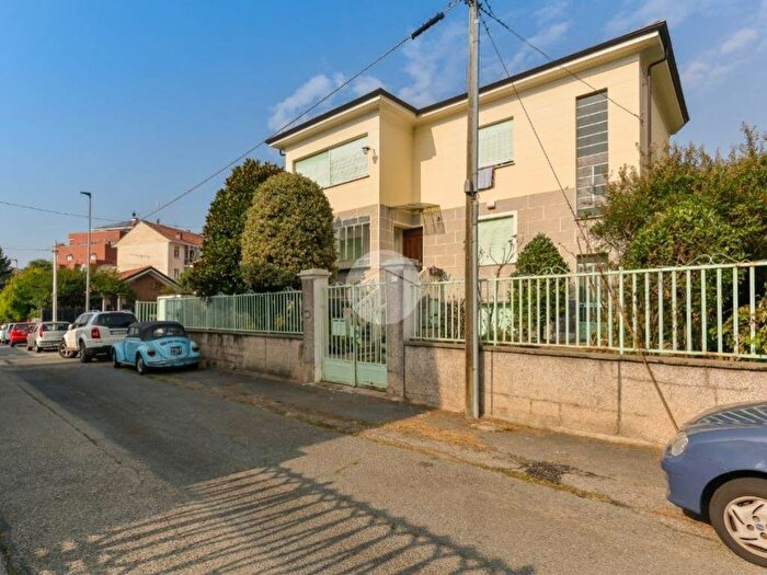 Casa quadrilocale in affitto in Bruere, Rivoli