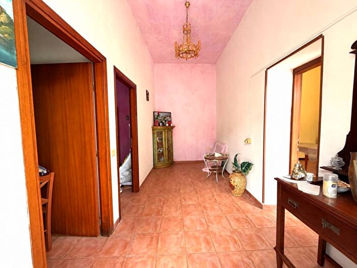Appartamento quadrilocale in affitto in Via Francesco Orabona, Aversa