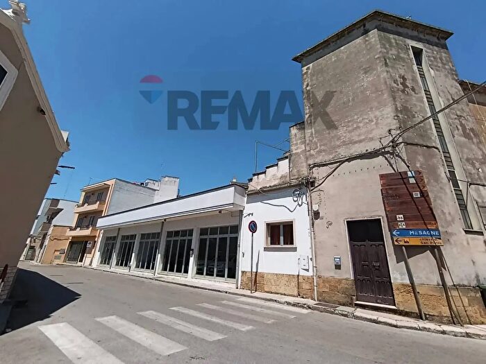 Casa con 5 locali in vendita in Via Carrozzo, San Pietro Vernotico