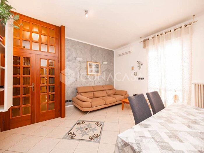 Appartamento trilocale in vendita in Via Louis Pasteur, Borgo Panigale, Bologna