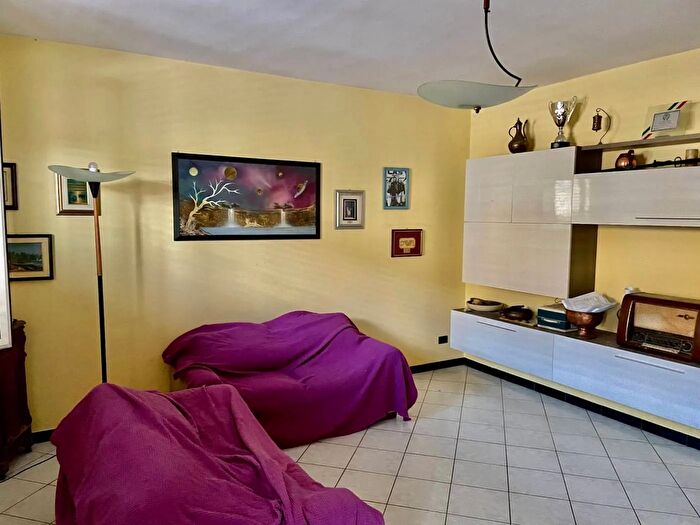 Casa con 5 locali in vendita in Via Risorgimento Monsummano Terme, Monsummano Terme