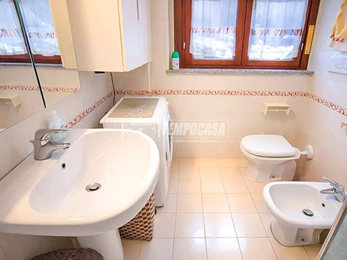 Appartamento bilocale in vendita in Via Giacomo Filippo Lacaita, Milano