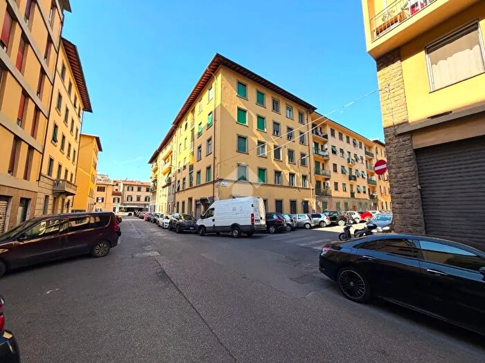 Appartamento quadrilocale in vendita in Via Mario Ulivelli, Firenze