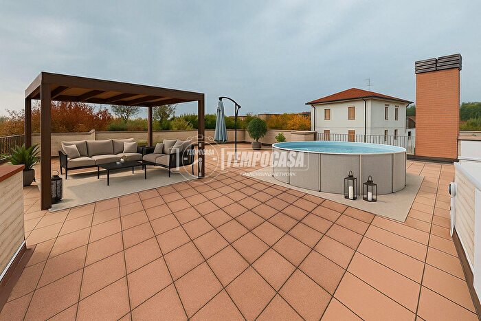 Appartamento quadrilocale in vendita in Via Napoleone Bonaparte, BovisioMasciago