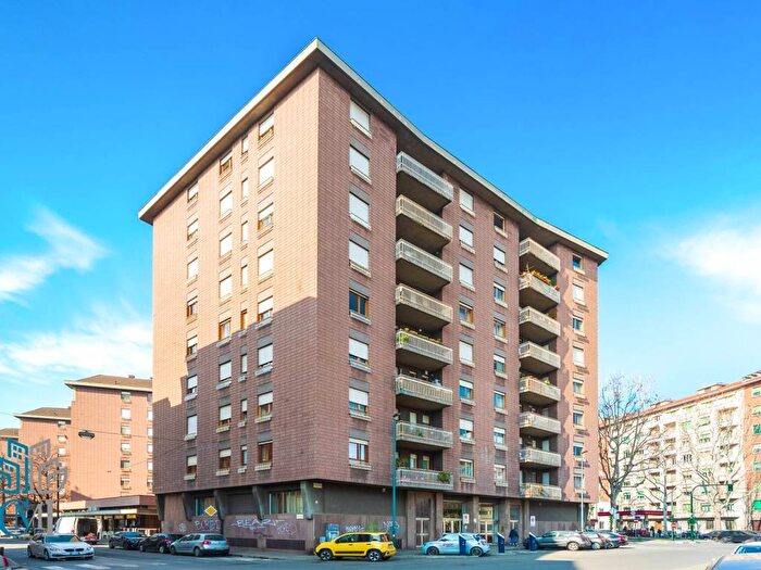 Appartamento quadrilocale in affitto in Piazza Adriano, Cenisia, Torino