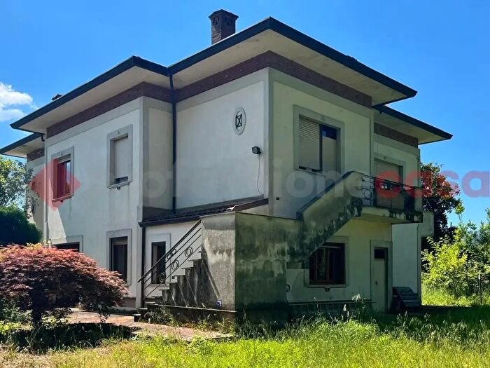 Casa con 5 locali in vendita in Via Panaccioni, Cassino
