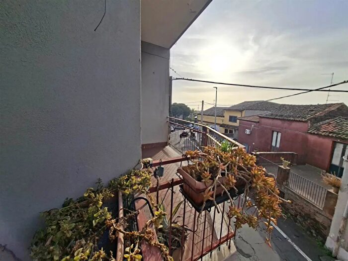 Appartamento con 5 locali in vendita in Via Sebastiano Catania, Catania