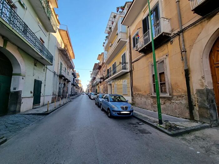 Appartamento trilocale in vendita in Via Trieste E Trento, Afragola