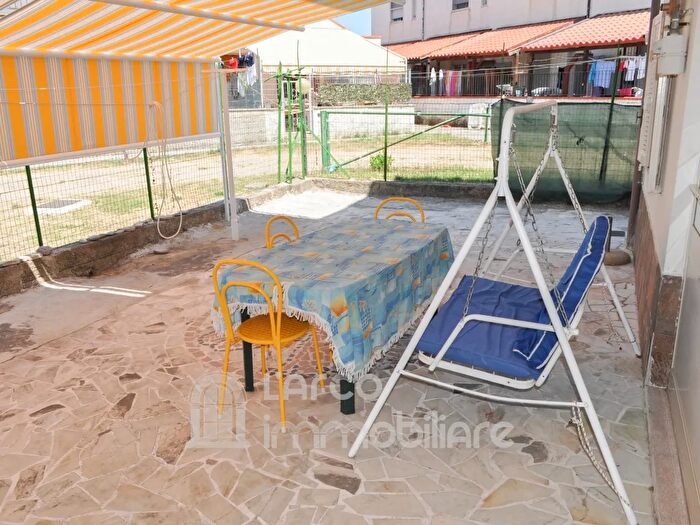 Appartamento con 5 locali in vendita in Via Giardino Maierà Cosenza, Maiera