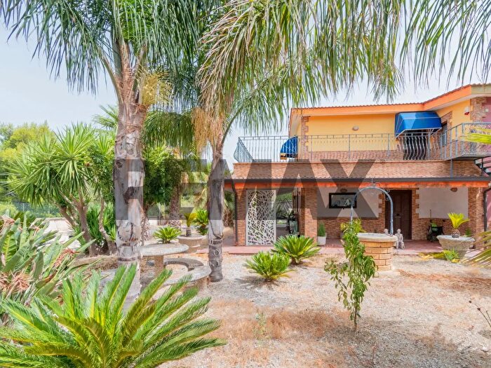 Casa con 8 locali in vendita in Contrada Feotto, Misilmeri