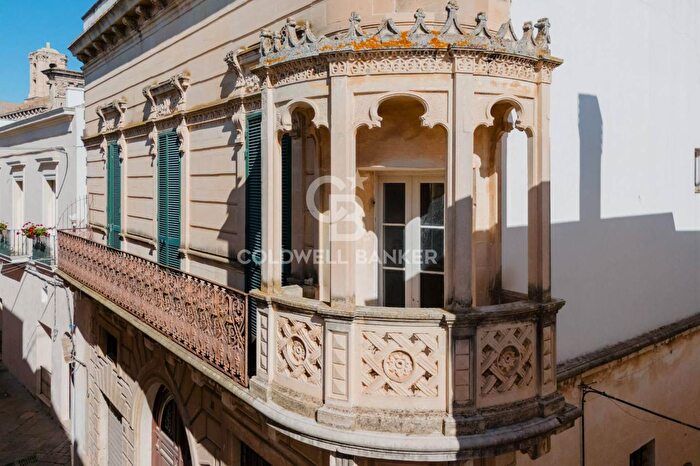 Casa con 15 locali in vendita in Via Matteotti, Nardo