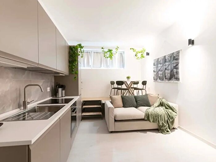 Appartamento monolocale in affitto in Via Privata Don Bartolomeo Grazioli, Milano