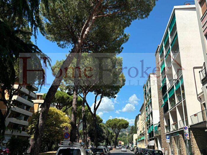 Appartamento trilocale in affitto in Via Lungo Laffrico, Coverciano, Firenze