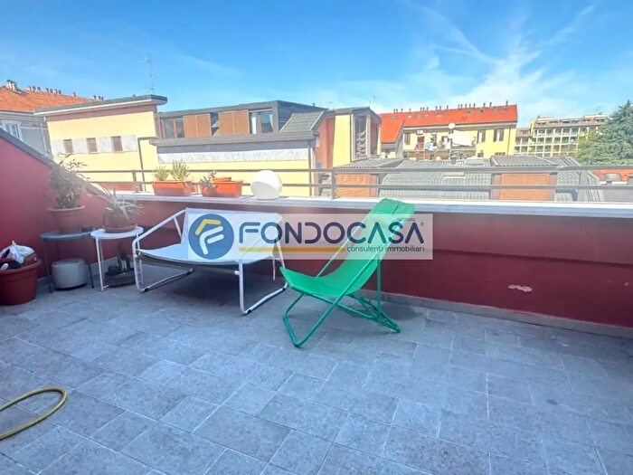 Appartamento bilocale in affitto in Via Asiago, Milano