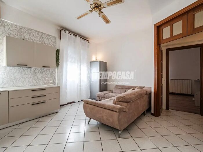 Appartamento trilocale in vendita in Via Borgo di Sopra, Castelvetro Di Modena