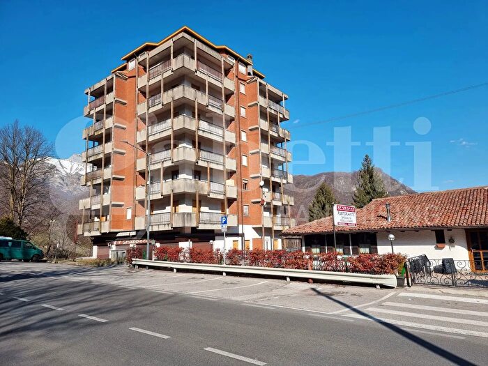 Appartamento bilocale in vendita in Via Dante Alighieri, Cremeno