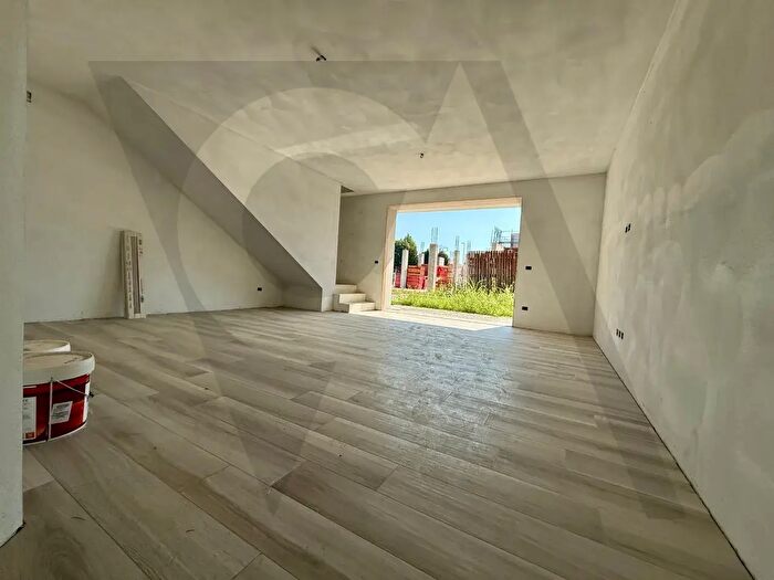 Casa quadrilocale in vendita in Legnaro