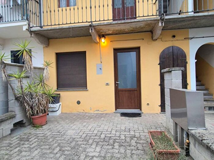 Appartamento monolocale in affitto in Galliate