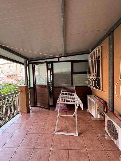 Appartamento con 5 locali in vendita in Viale Santa Panagia, Siracusa