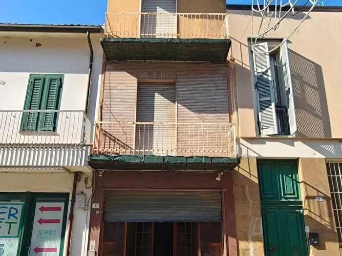 Casa con 7 locali in vendita in Via Torre, BellariaIgea Marina