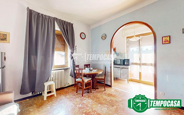 Appartamento trilocale in vendita in Via San Marziano, Novi Ligure