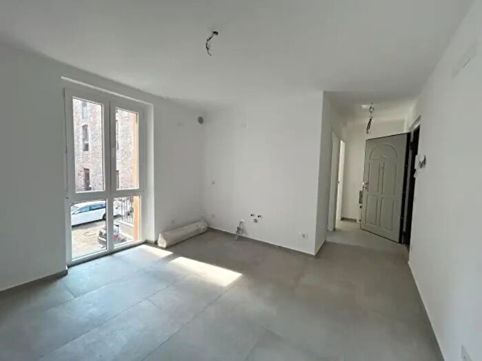 Appartamento bilocale in vendita in Via Mario Cavagnari, Romano Di Lombardia
