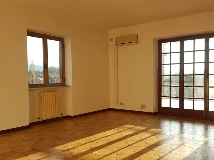 Appartamento quadrilocale in affitto in San Giuliano, Sora