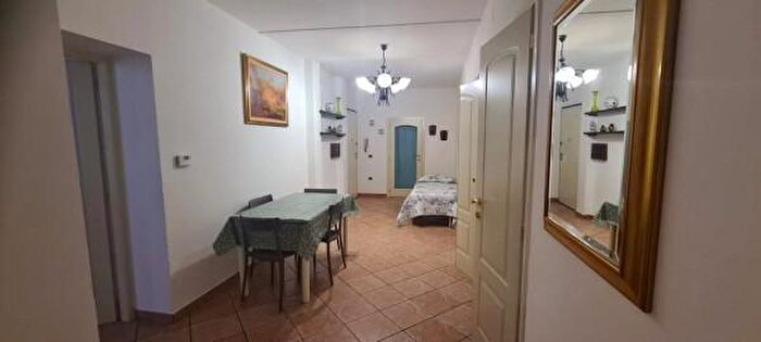 Appartamento trilocale in affitto in Piombino