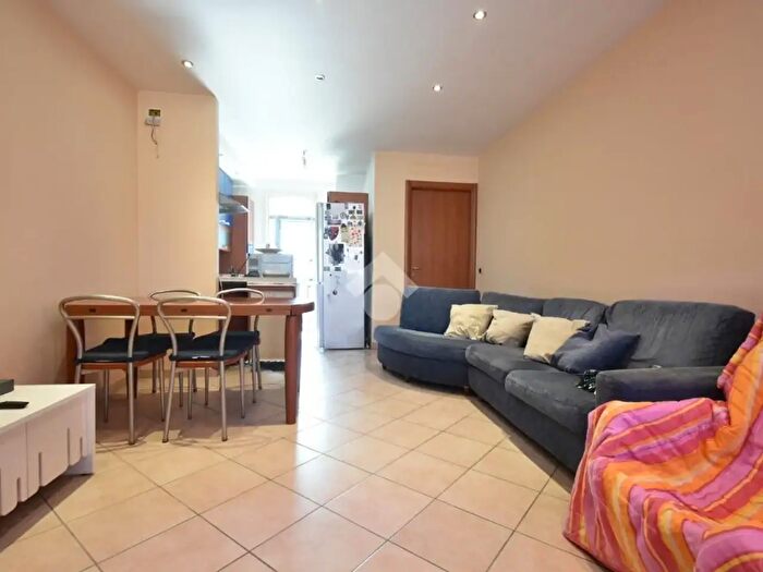 Casa trilocale in vendita in Via Rubicone Traversa Fiumicino, Savignano Sul Rubicone