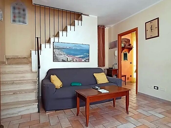 Appartamento quadrilocale in vendita in Castelnuovo Scalo, Asciano