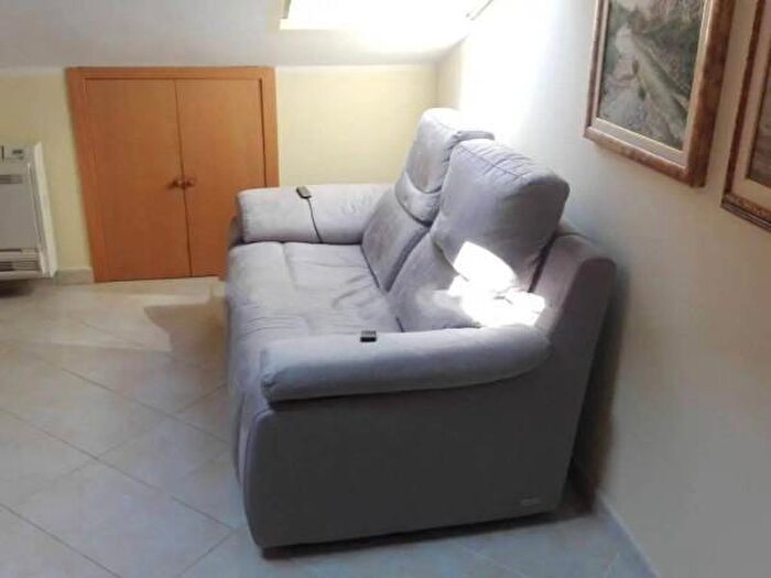 Casa monolocale in vendita in Largo Sgorini, Toirano