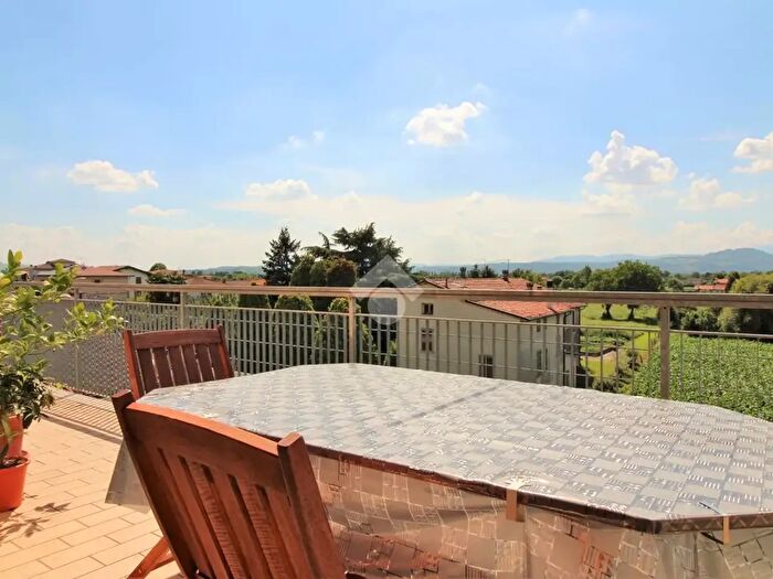 Appartamento trilocale in vendita in Str Marosticana, Vicenza