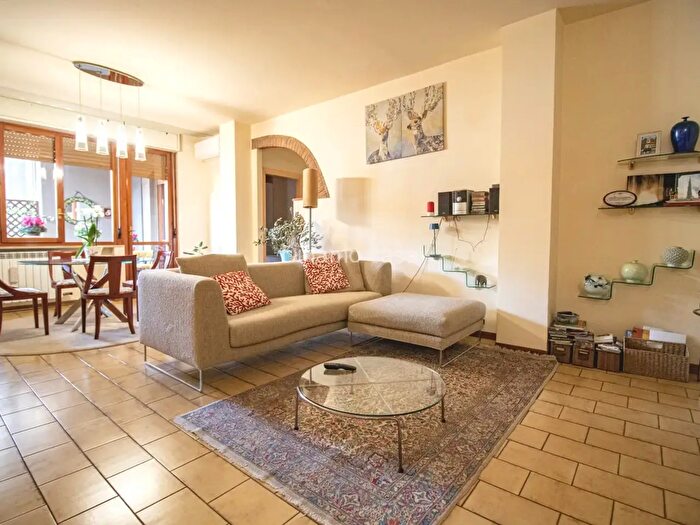 Appartamento trilocale in vendita in Prato