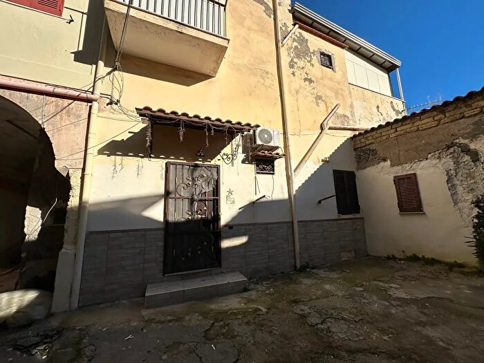 Appartamento trilocale in vendita in Via Pastrengo, Boscotrecase
