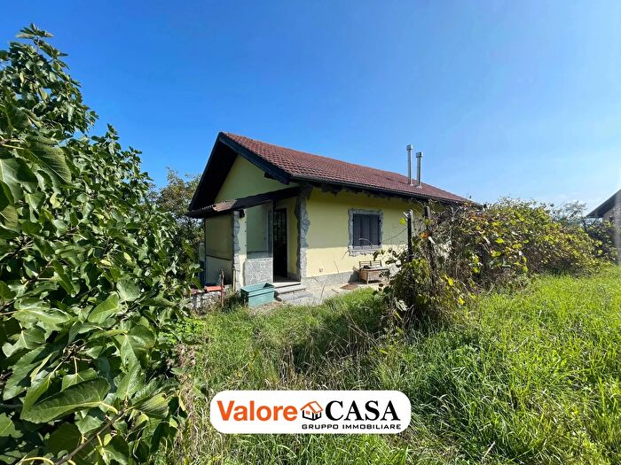 Casa con 6 locali in vendita in Visone